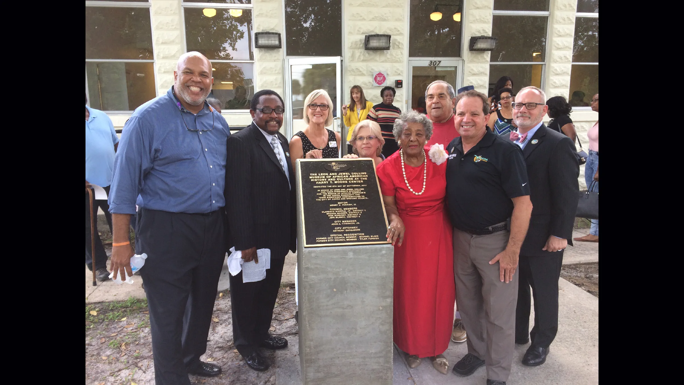 Jewel Collins at dedication